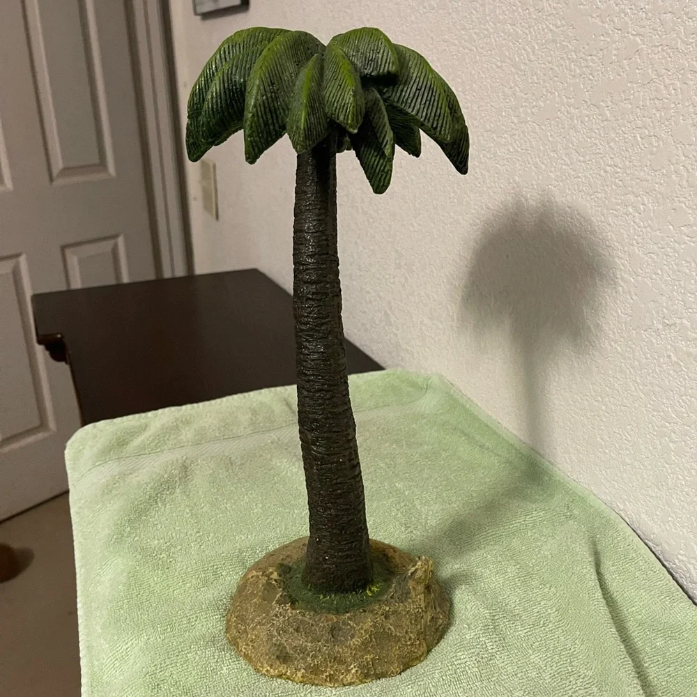 Large Aquarium Palm tree decor 13 in tall